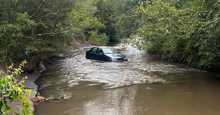 Veículo é encontrado dentro de rio no interior de Assis Chateaubriand